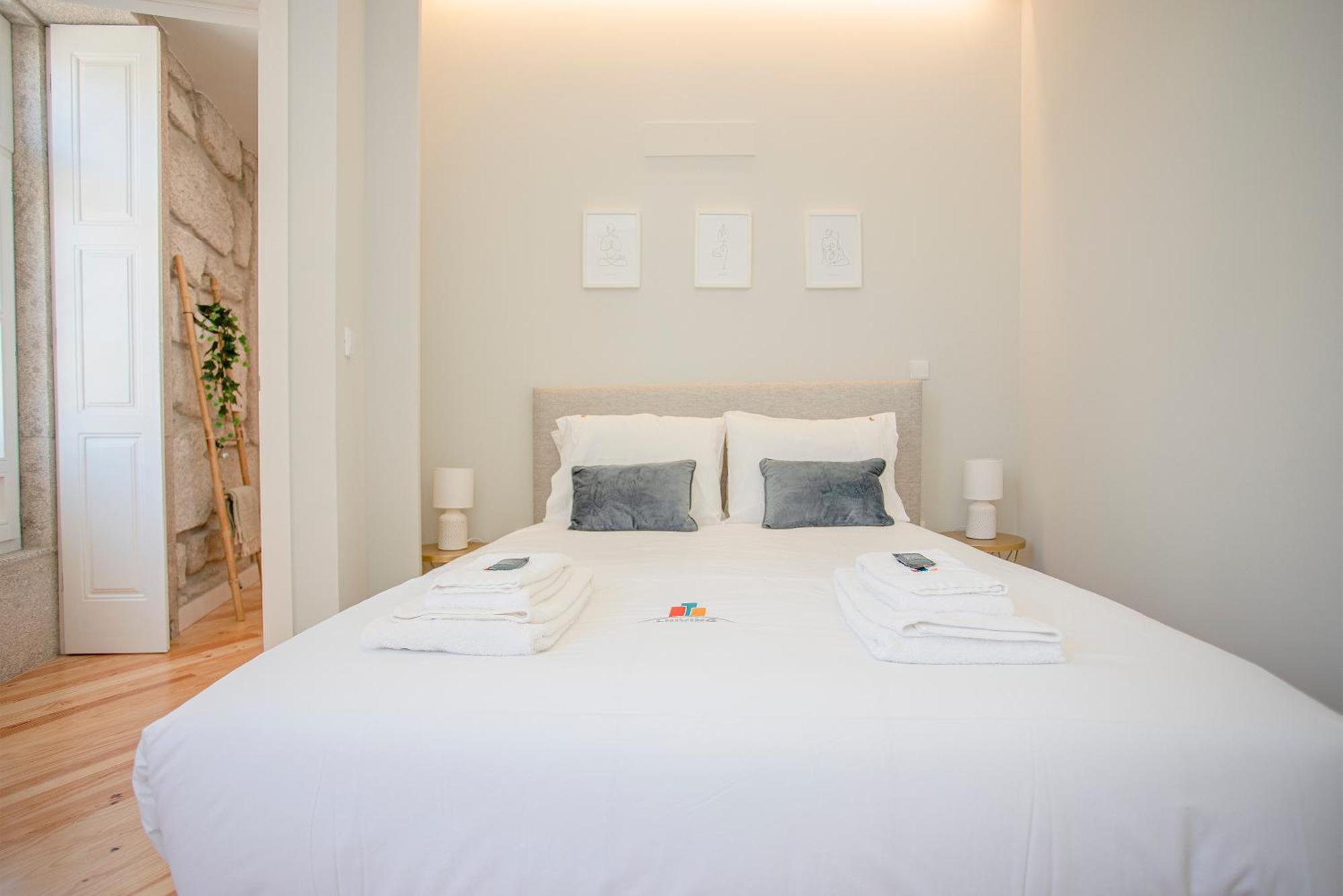 Liiiving In Porto - Aliados Stone Apartment المظهر الخارجي الصورة