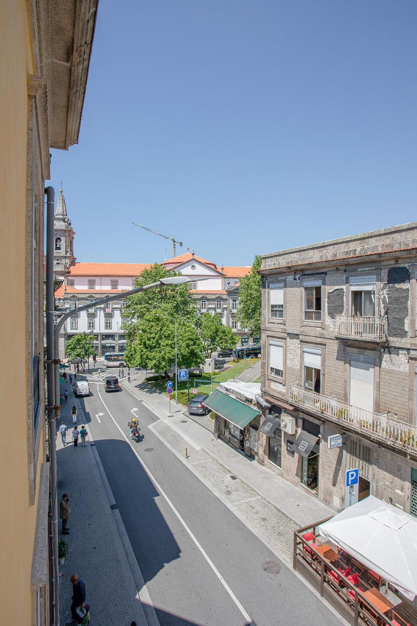 Liiiving In Porto - Aliados Stone Apartment المظهر الخارجي الصورة