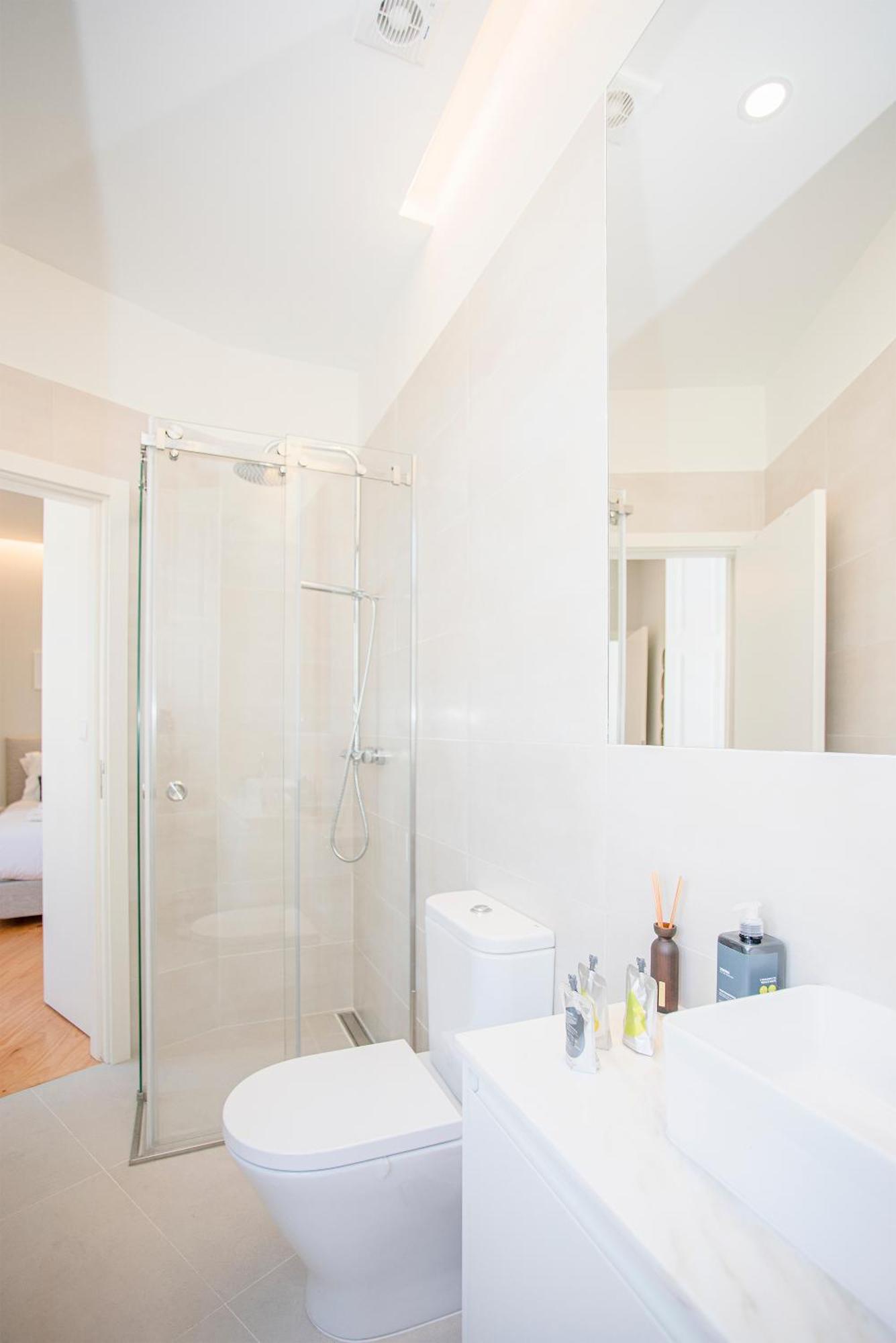 Liiiving In Porto - Aliados Stone Apartment المظهر الخارجي الصورة