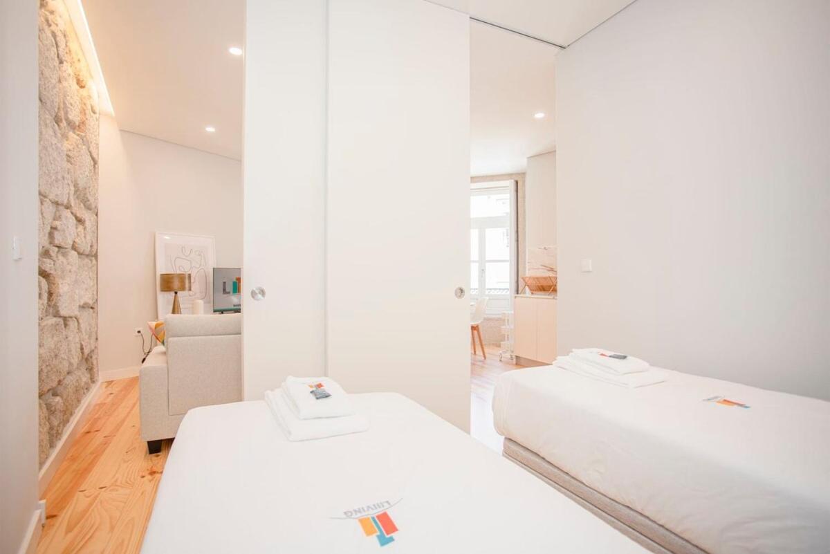 Liiiving In Porto - Aliados Stone Apartment المظهر الخارجي الصورة