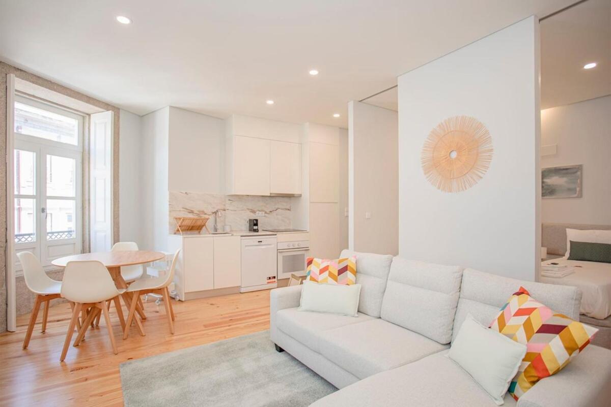 Liiiving In Porto - Aliados Stone Apartment المظهر الخارجي الصورة