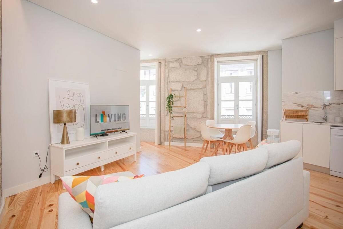 Liiiving In Porto - Aliados Stone Apartment المظهر الخارجي الصورة